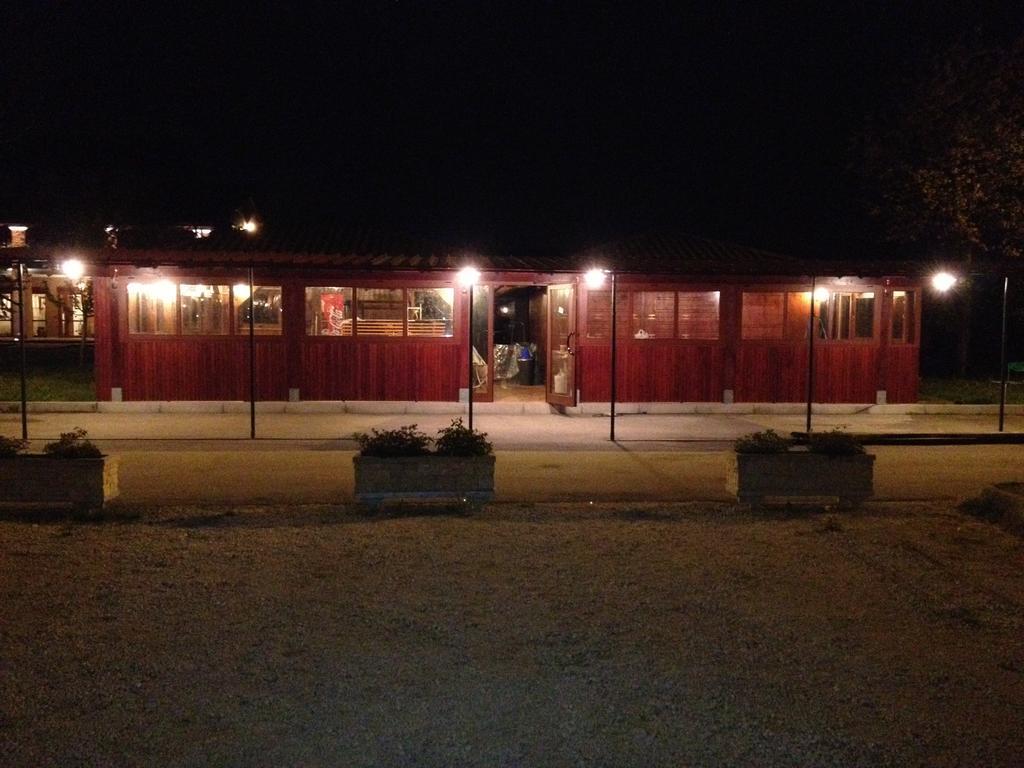 Agriturismo Nonis San Vito al Tagliamento Exterior foto